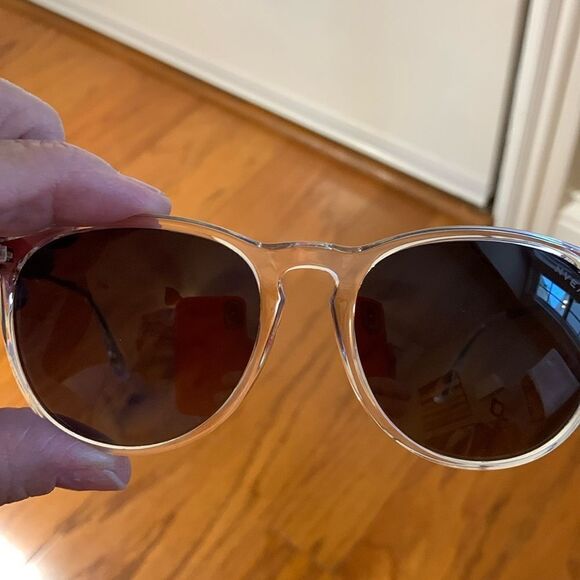 NVEA Polarized Retro Round Trendy Mirrored Sunglasses with case/cleaning cloth - Picture 5 of 9